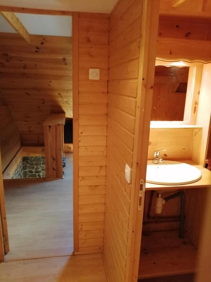 L'Eau Dolle, Maison 8 Personnes Avec Jardin Au Bord De La Riviere Et A Proximite De La Remontee Mecanique Villa อัลมงต์ ภายนอก รูปภาพ